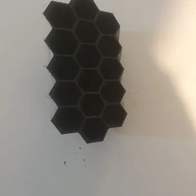 Giá đỡ bút với chiều cao khác nhau cho sự lựa chọn dễ dàng