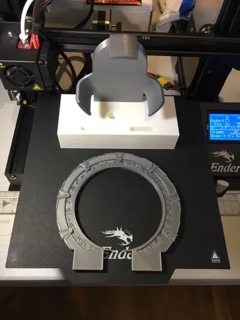 Giá đỡ Echo Dot với thiết kế cổng Stargate gọn nhẹ - Image 2