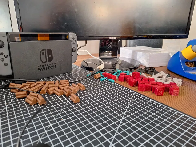 Mô hình các mảnh ghép/ token của Racoon Tycoon - Image 2