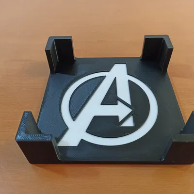 Giá đỡ coaster Avengers phong cách độc đáo