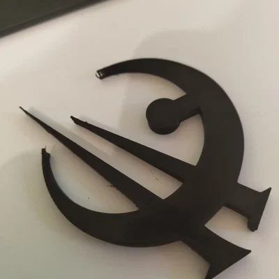 Biểu tượng đồng trong saga Nacidos de la Bruma