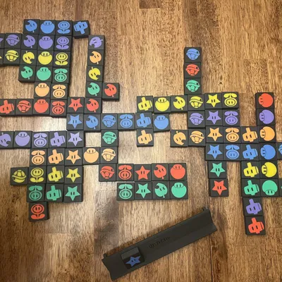 Nhân vật Mario trong trò chơi Qwirkle phiên bản đặc biệt