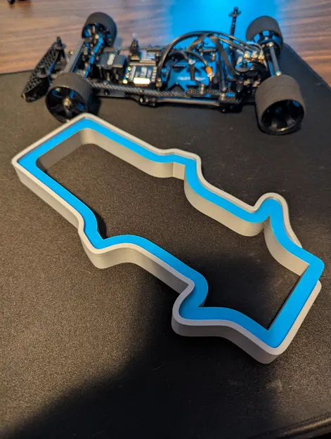 Giá đỡ xe điều khiển XRAY X12 - Image 1