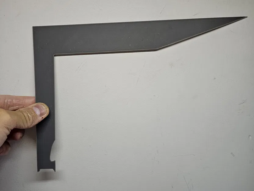 Chìa khóa Williams mở cửa từ phía bên kia - Image 1