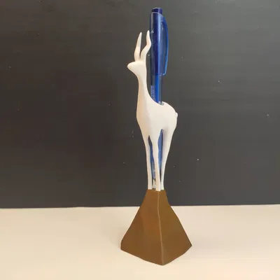 Giá đỡ bút hình con linh dương Gazelle