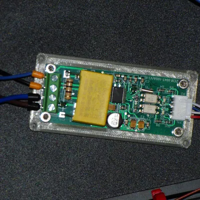 Vỏ bọc cho bộ đo năng lượng PZEM-004T sử dụng Arduino