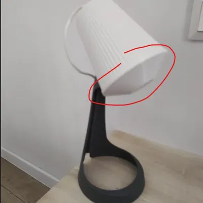 Vỏ đèn bàn IKEA SVALLET cho không gian phòng ngủ