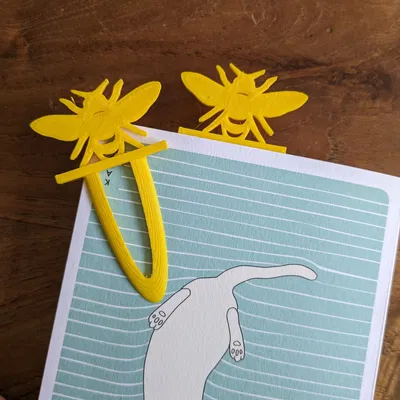 Dấu trang hình con ong dễ thương