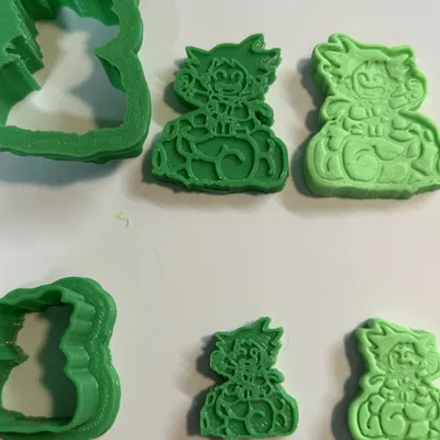 Khuôn bánh Kid Goku trên đám mây Nimbus