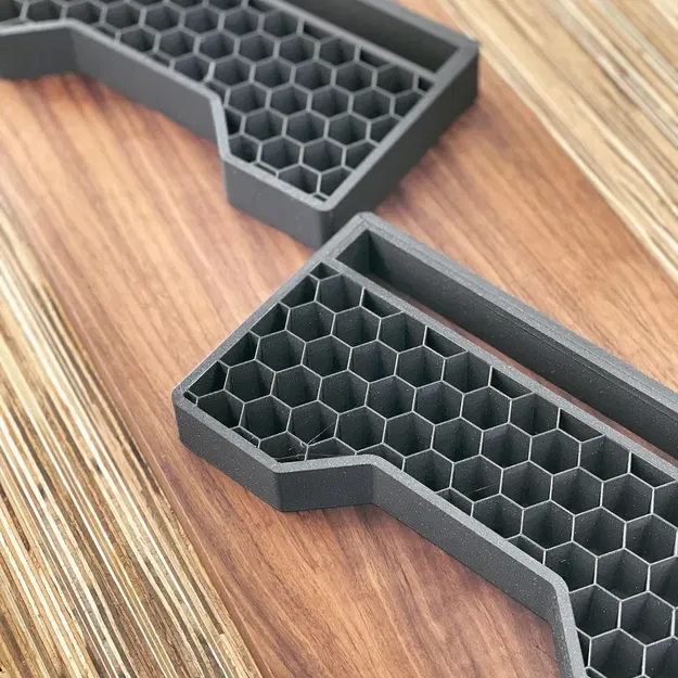 Giá đỡ màn hình với chân gỗ hiện đại - Image 4