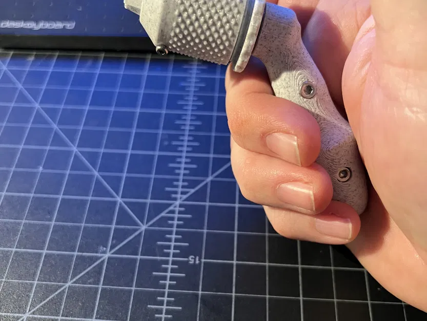 Khoan tay cải tiến với tay cầm và đầu kẹp - Image 1