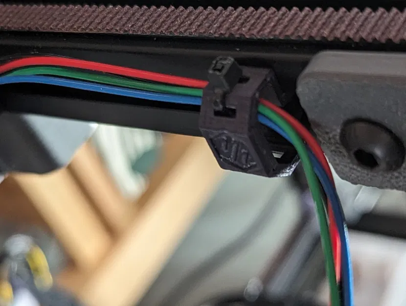 Kẹp cáp Voron 2020 với khe cắm dây buộc - Image 2