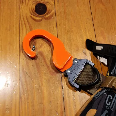 Móc treo thắt lưng kiểu Cobra