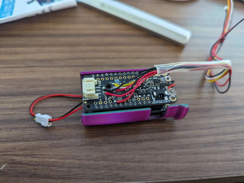 Giá đỡ PCB cho kiếm sáng Adafruit cổ điển - Image 4