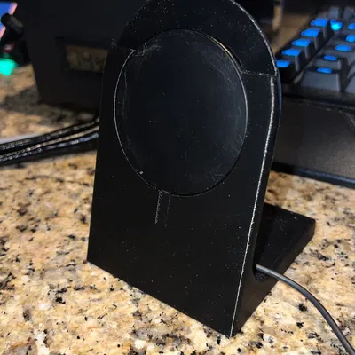 Giá đỡ sạc không dây Spigen Arcfield cho điện thoại