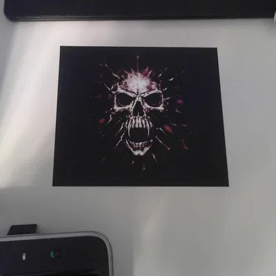 Hộp sọ Hueforge với thiết kế chi tiết và sắc nét