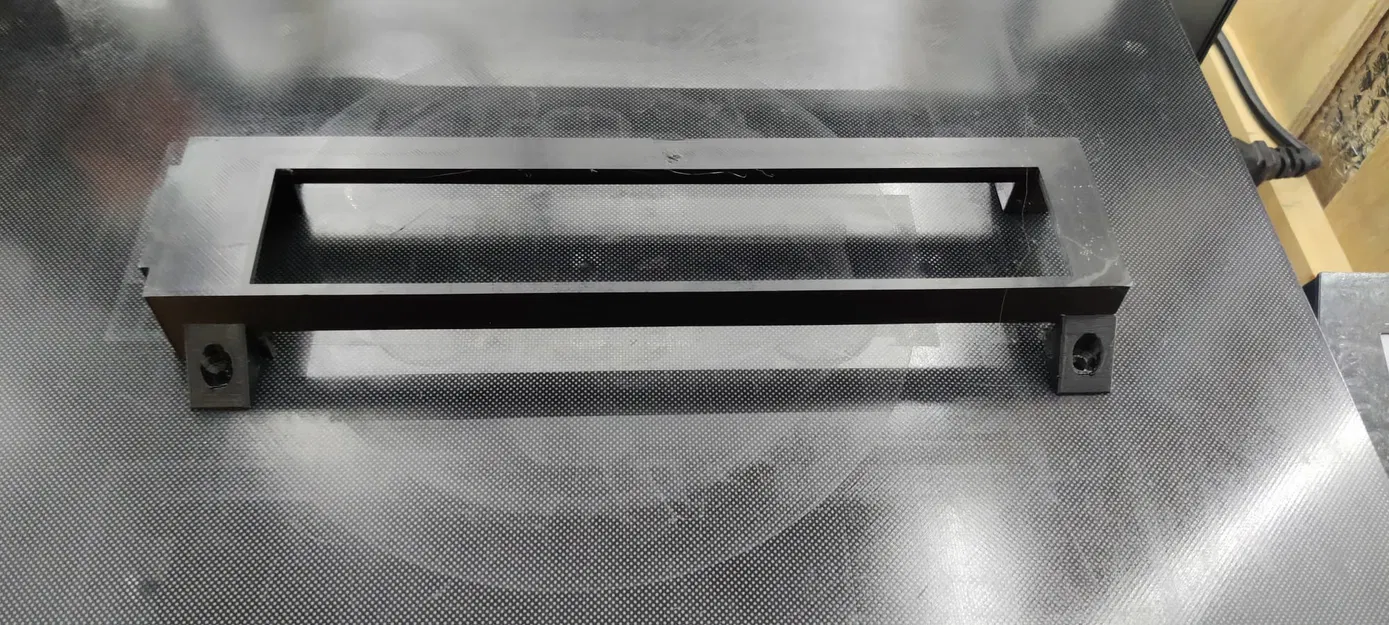 Giá đỡ USB hub 16 cổng RSHTECH gắn dưới bàn - Image 3