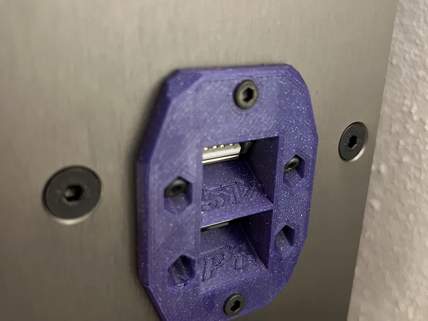 Ổ cắm USB cho vỏ máy in Ratrig V-Core 3 - Image 1