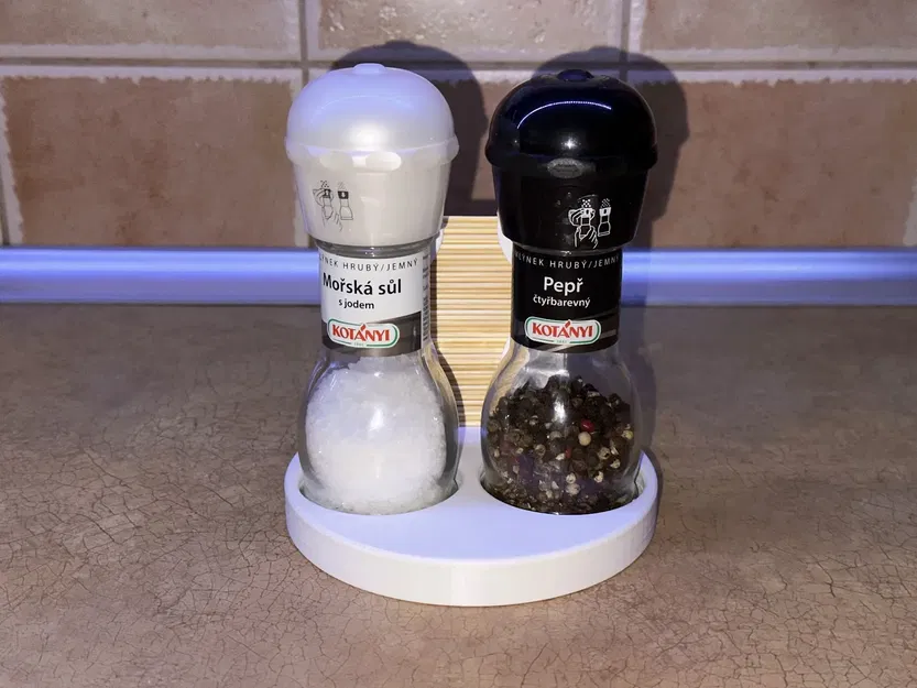 Giá đỡ cho máy xay Kotanyi và nơi để tăm - Image 1