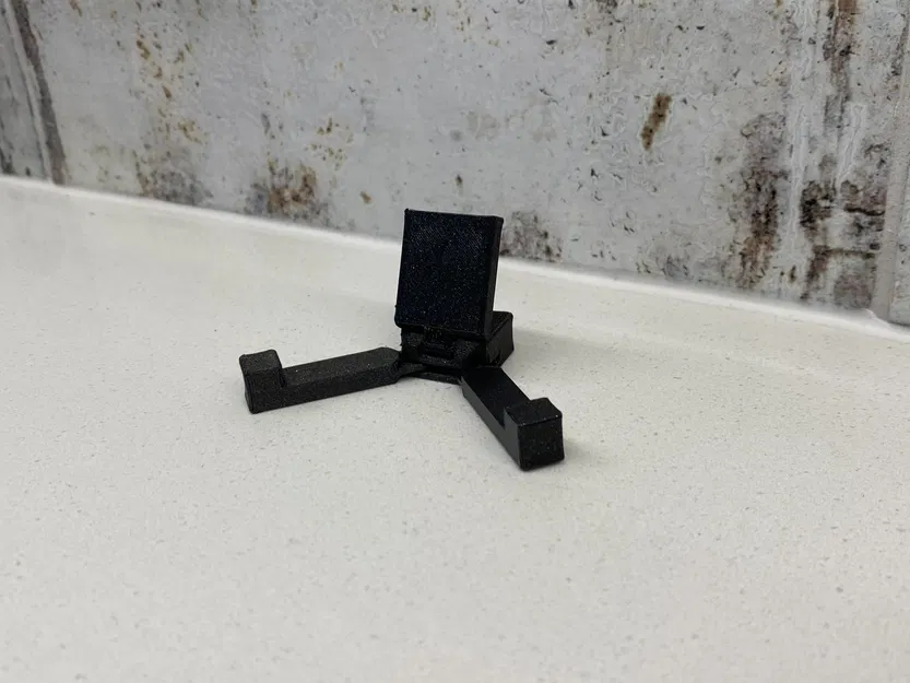 Giá đỡ điện thoại gập gọn in sẵn tiện lợi - Image 3