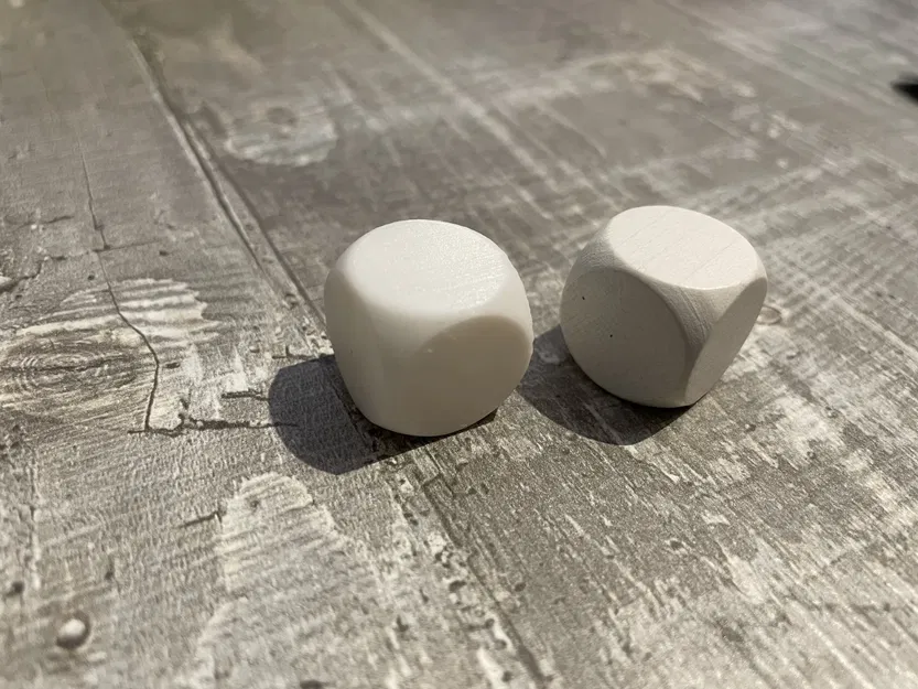 Xúc xắc cho trò chơi trẻ em (18mm) - Image 1