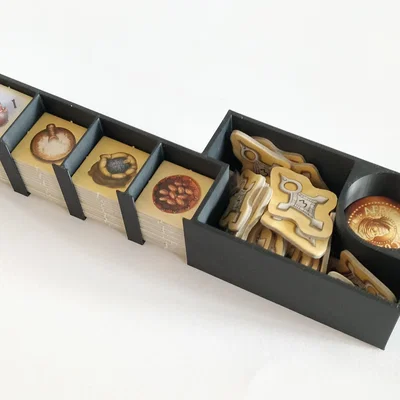 Bộ tổ chức trò chơi Targi và Targia của KOSMOS