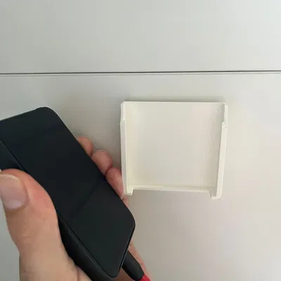 Giá đỡ và sạc điện thoại Anker MagGo tiện lợi