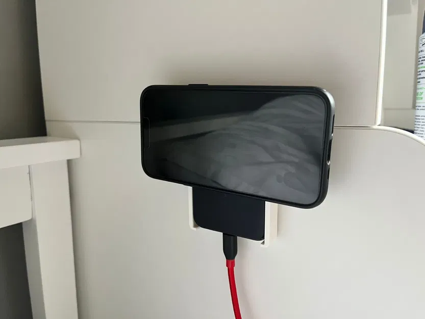 Giá đỡ và sạc điện thoại Anker MagGo tiện lợi - Image 6