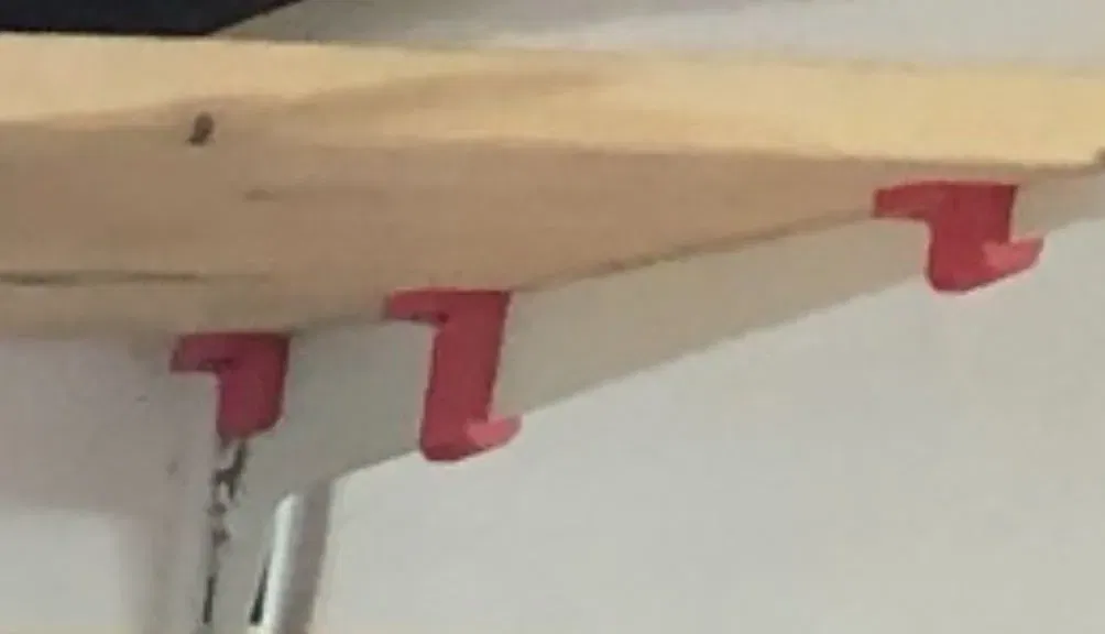 Giá đỡ cho kệ với thiết kế linh hoạt - Image 1