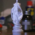 Tượng phụ nữ phong cách Art Nouveau dạng Low Poly - Thumbnail 2