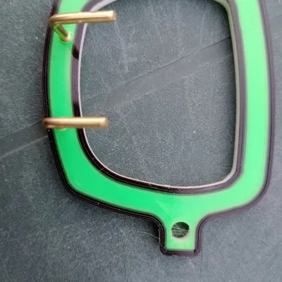 Móc khóa hình kính mắt thời trang