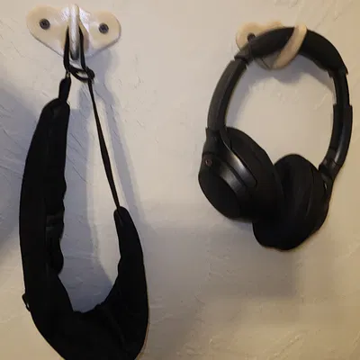 Giá treo tường cho tai nghe và mặt nạ ngủ