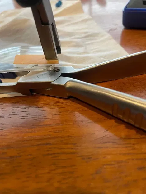 Công cụ điều chỉnh ống kính kính không viền - Image 2