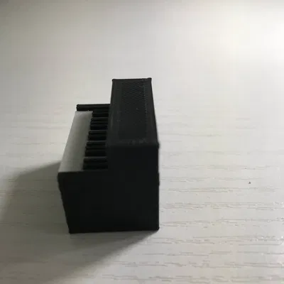 Đàn piano đứng đa sắc màu