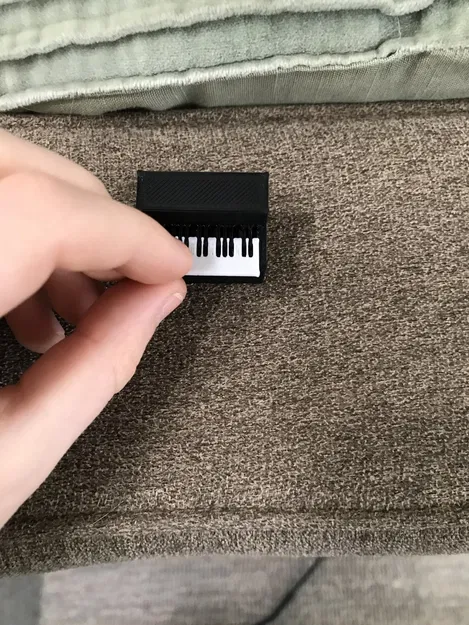 Đàn piano đứng đa sắc màu - Image 5