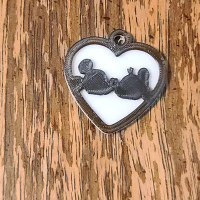 Bông tai hình trái tim Mickey với thiết kế thay đổi màu sắc