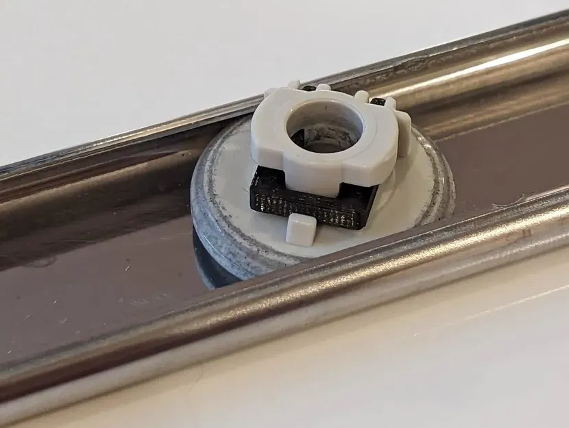 C-Clip Giữ Ròng Rọc Cho Kệ Trên Của Máy Rửa Chén Miele - Image 5