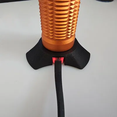 Giá đỡ cho bộ sạc từ tính USB mới với đường kính 22.5 mm