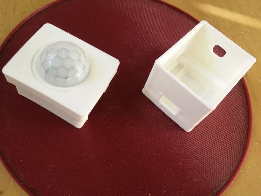 Vỏ bảo vệ cho d1 mini, cảm biến PIR và cảm biến LDR - Image 2