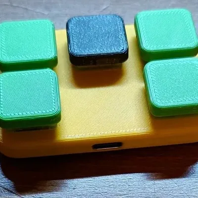 Vỏ macropad 5 phím với công tắc 14mm và USB-C