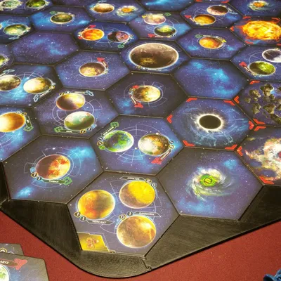 Khung thiên hà Twilight Imperium 4 cho trò chơi bàn