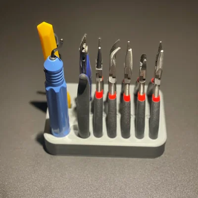 Giá đỡ công cụ tiện lợi cho gia đình và văn phòng