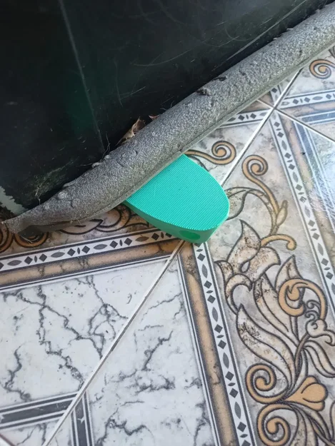 Giá đỡ cửa hình chân tiện lợi cho gia đình - Image 2