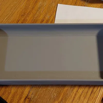 Khay đựng đồ cơ bản cho bút và vật dụng cá nhân