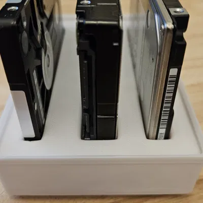 Khay lưu trữ HDD/SSD Gridfinity với 3 kích thước khe khác nhau