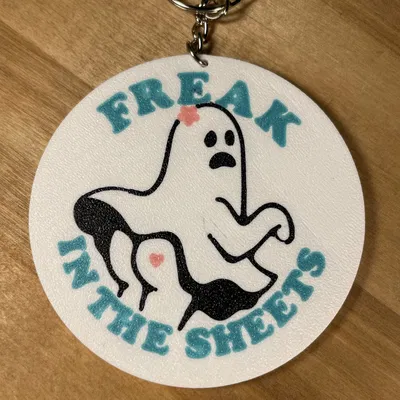 Móc khóa Freek In The Sheets độc đáo và phong cách