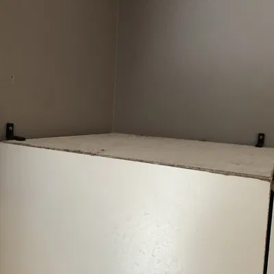 Giá đỡ L đơn giản không cần hỗ trợ