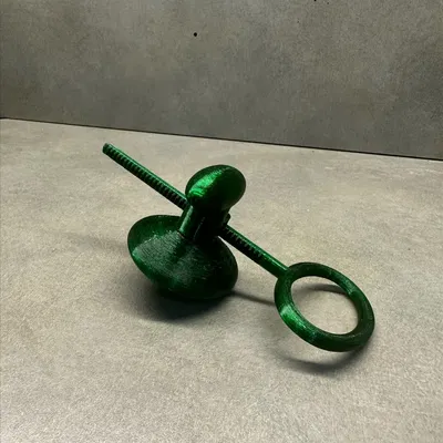 Tốc độ quay nhanh của con quay với dây kéo