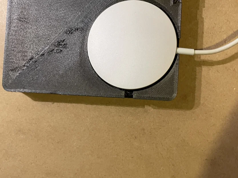 Khay đựng đồ kiêm sạc không dây cho AirPods - Image 4