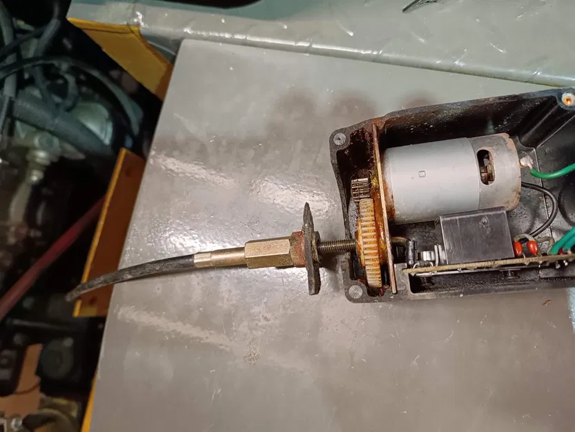 Công tắc điện dừng/reset cho máy xúc bánh lốp Sino 37B34-56010 - Image 3